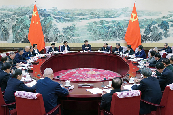 12月25日至26日，中共中央政治局召開民主生活會，中共中央總書記習近平主持會議并發(fā)表重要講話。新華社記者 謝環(huán)馳 攝