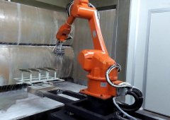 噴涂機(jī)器人保養(yǎng)應(yīng)該做什么