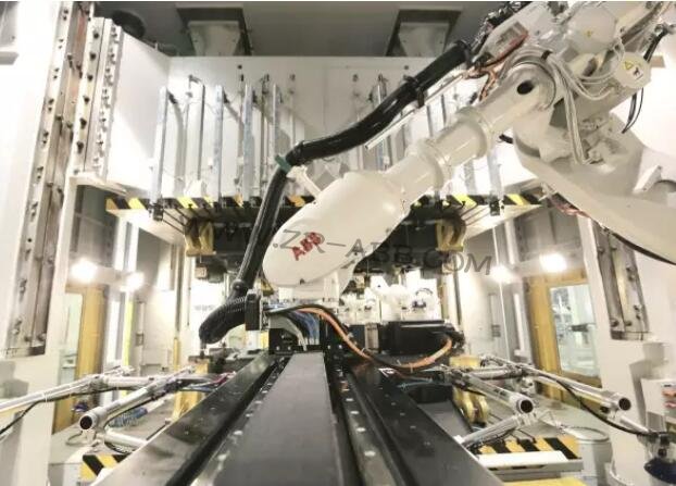 ABBC(j)܇(ch)_a(chn)ϵđ(yng)