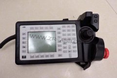 ABB機器人3HNE00442-1/04示教器急停按鍵失效維修