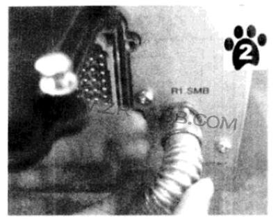 ABB機(jī)器IRB6640本體與控制柜連接的操作